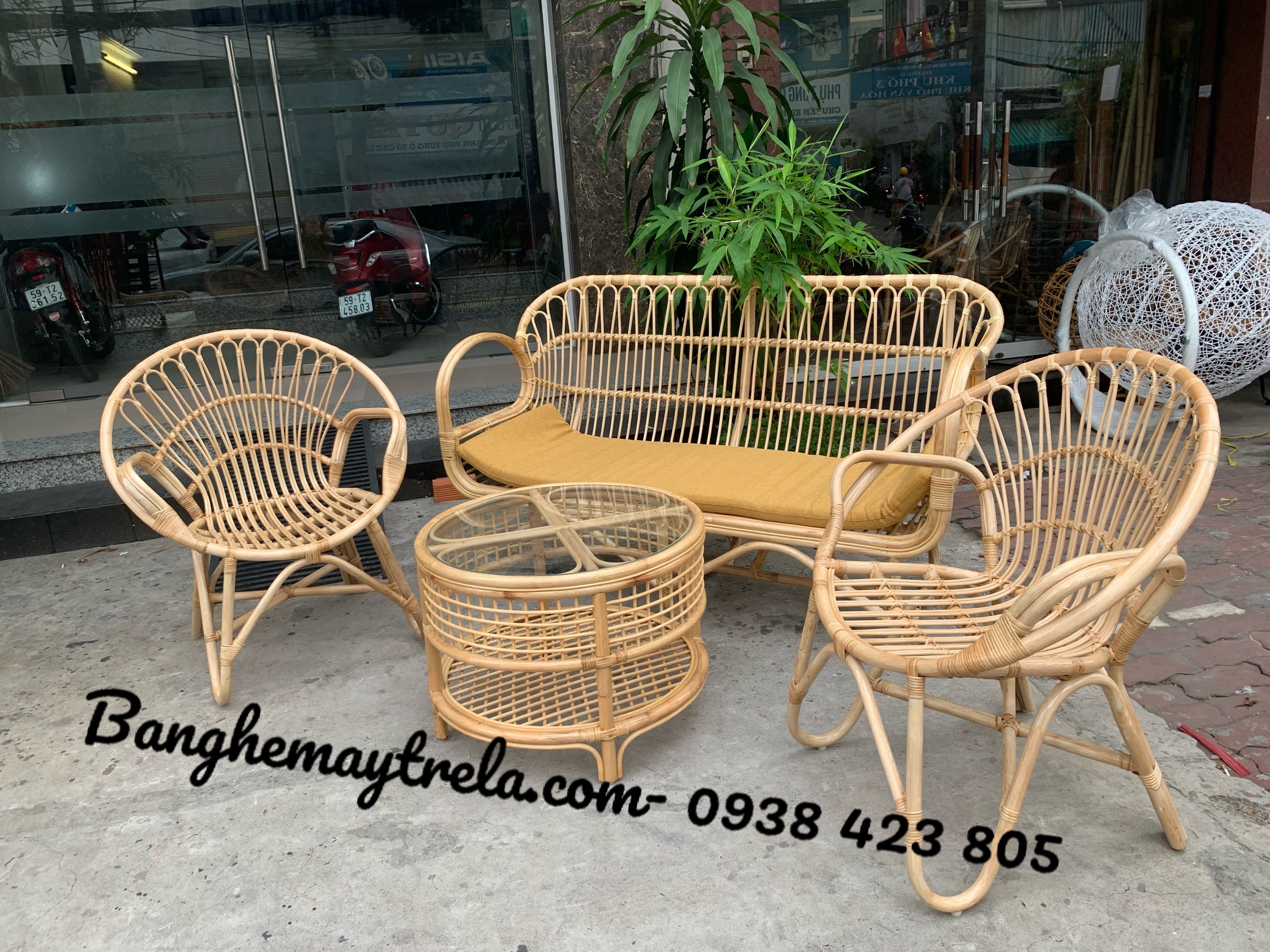 Bàn ghế sofa mây tự nhiên tay cuộn phòng khách